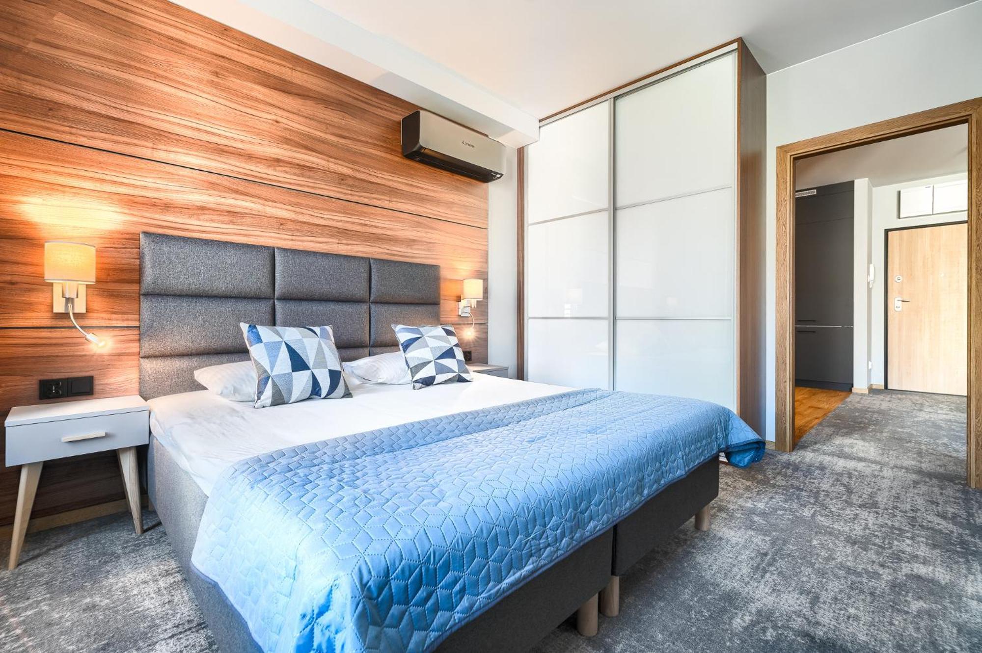 Park Apartment Old Town By Noclegi Renters 什切青 外观 照片