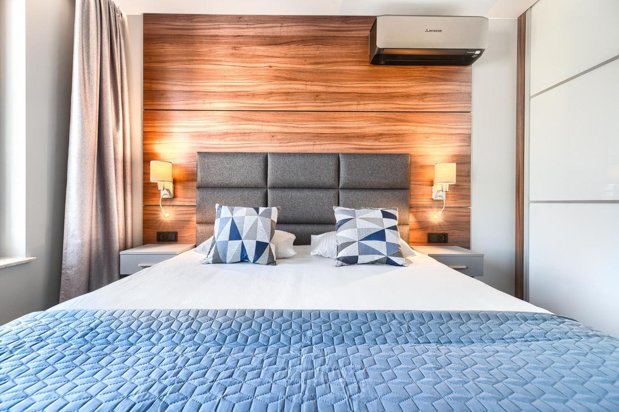 Park Apartment Old Town By Noclegi Renters 什切青 外观 照片